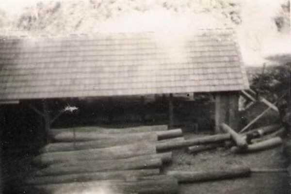 Início das atividades da Serraria