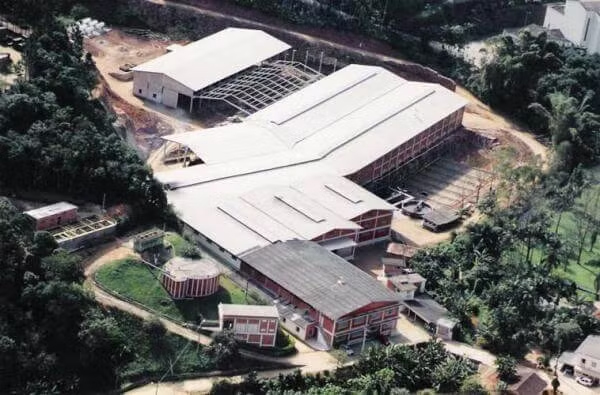 Vista aérea da Kohler & Cia